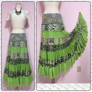 🛍👠 “RARE FIND” MISS ME 8 - TIER PEASANT MULTICOLOR SKIRT🌺🌼🌸